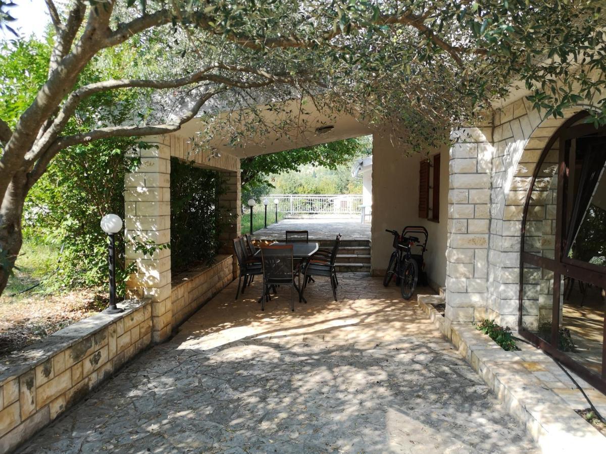 Villa Nina Seline Exterior photo